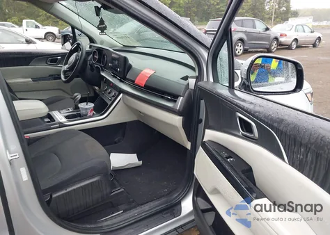 2022 Kia Carnival Lx из США, поврежденный, VIN KNDNB4H32N6175831